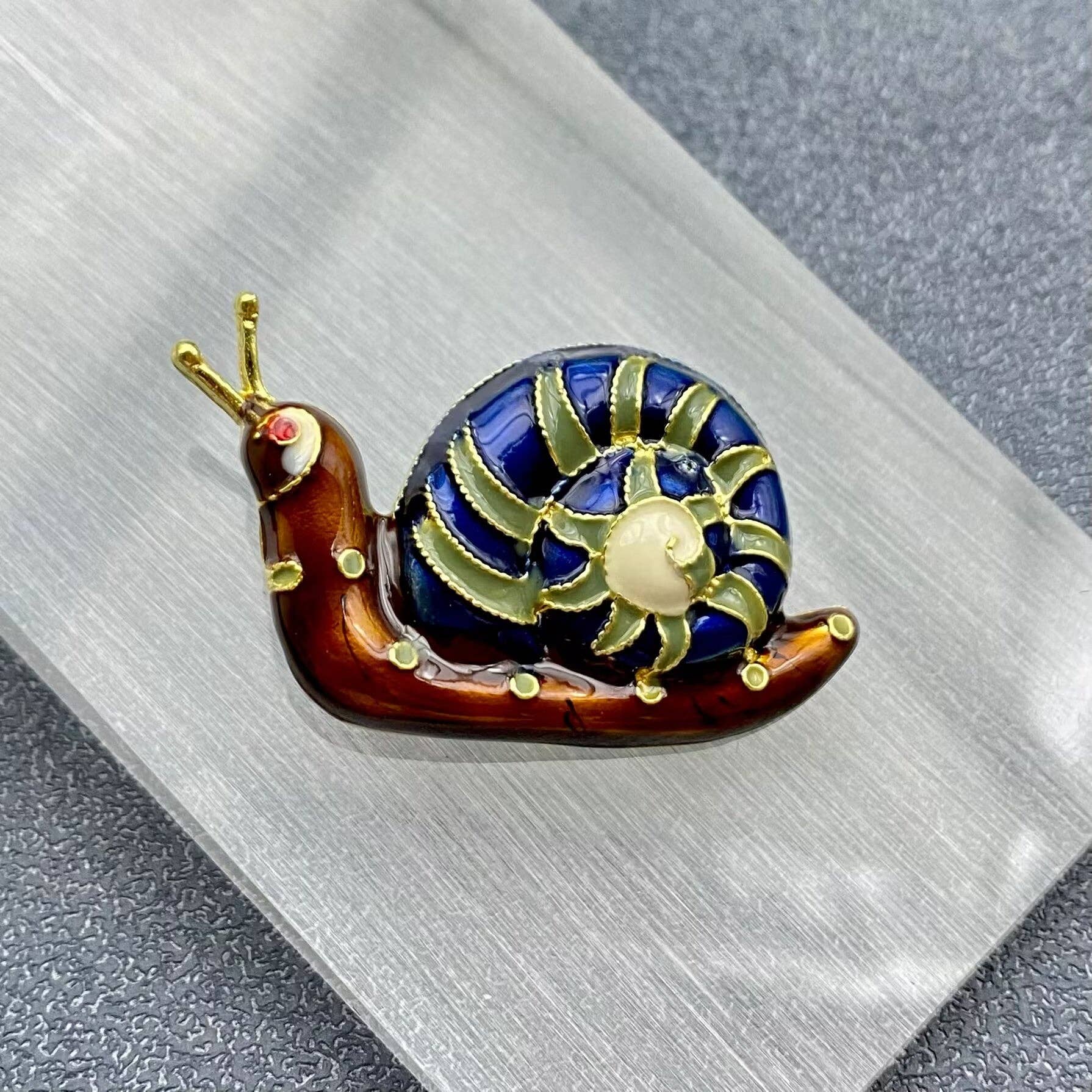 Enamel Snail brooch