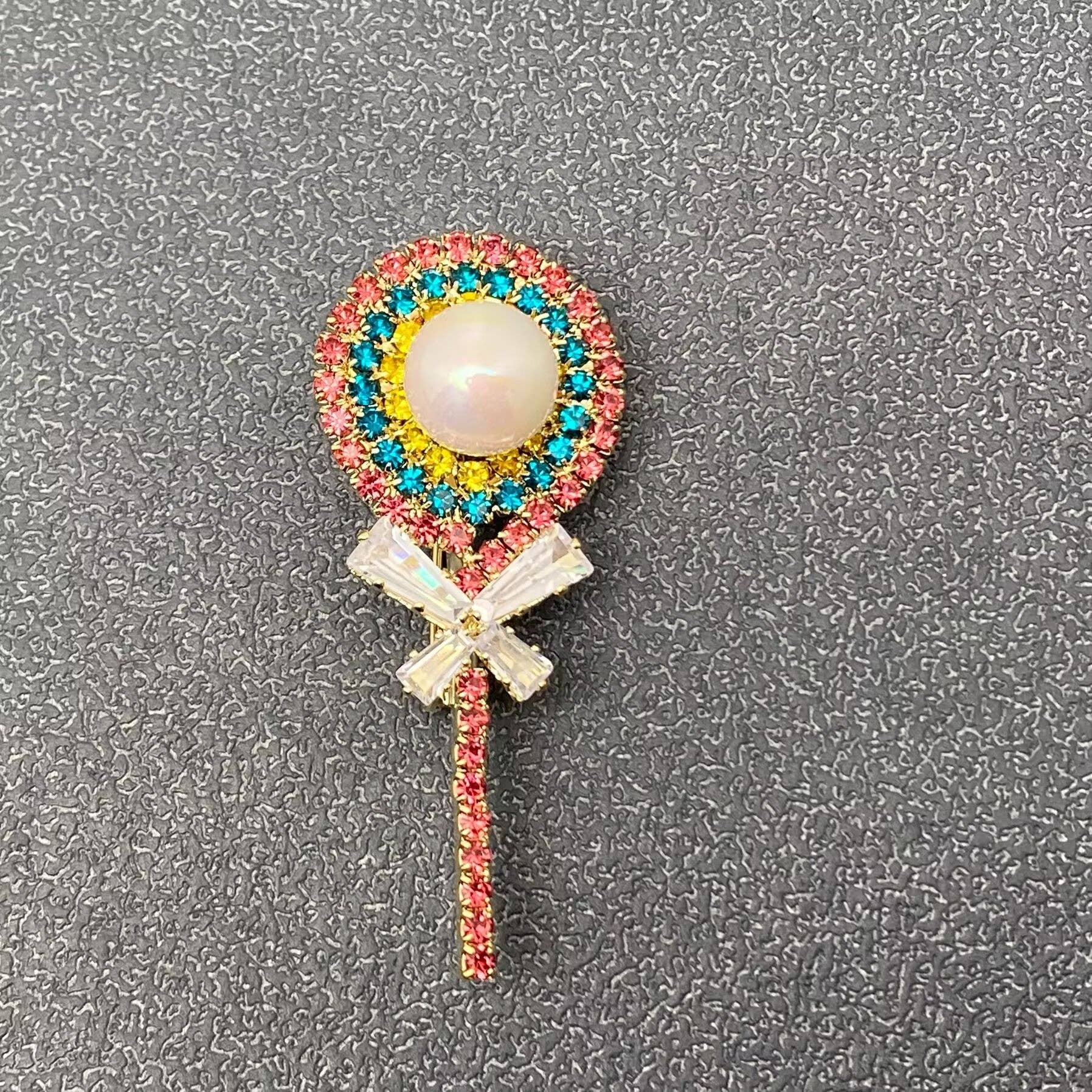 Colored Rhinestone Lollipop Brooch: Pink
