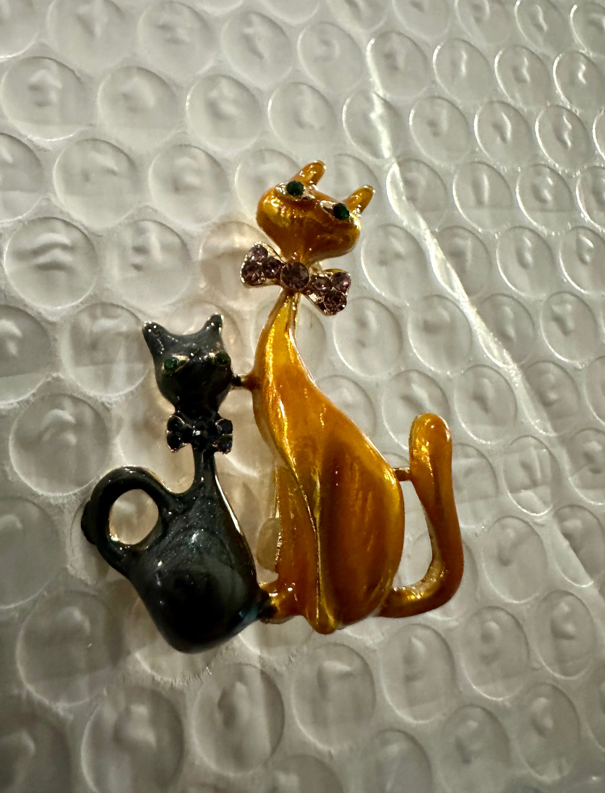 Black and Orange Sisters Cat Brooches