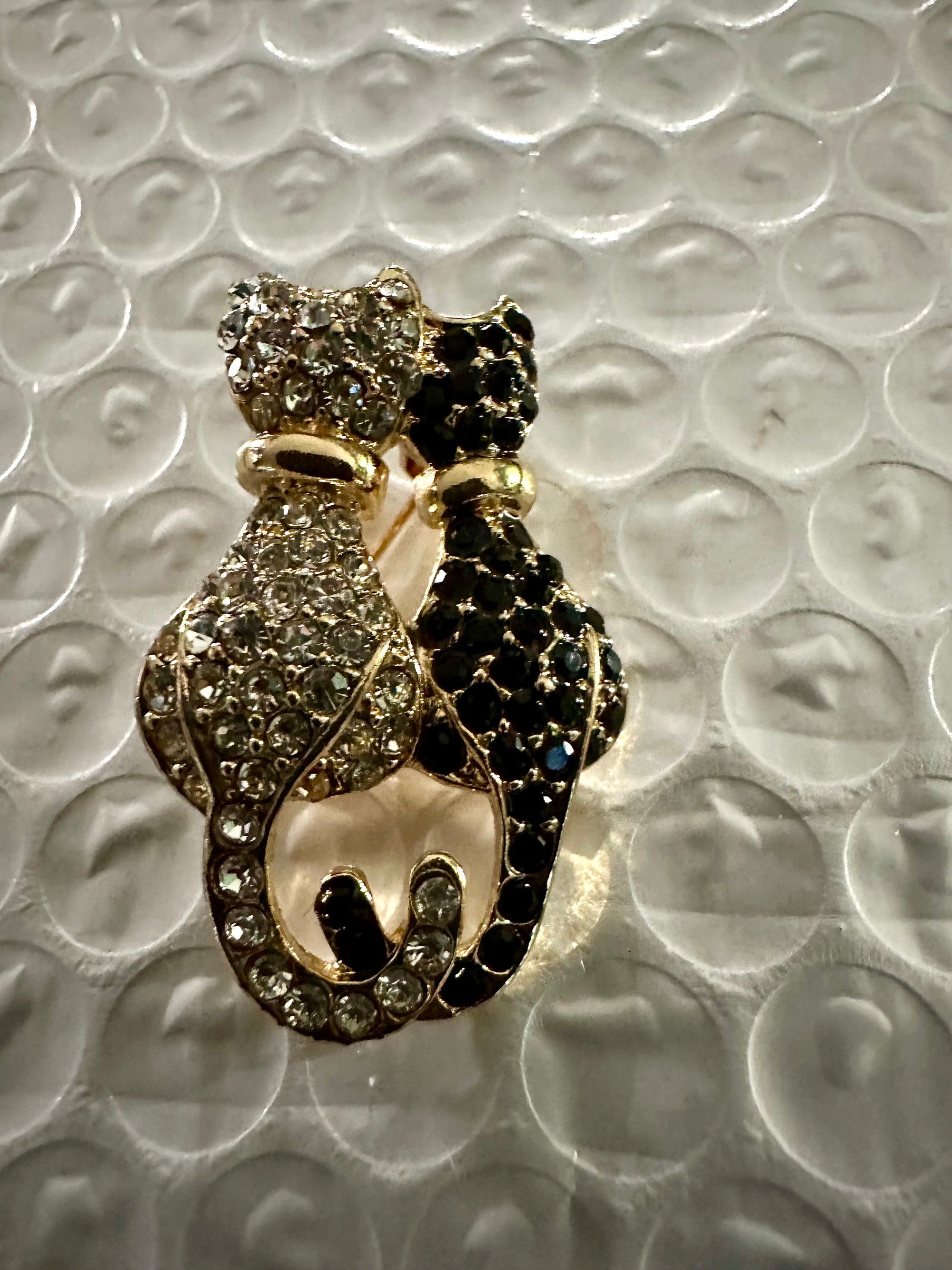Crystal Sisters Cat Brooch